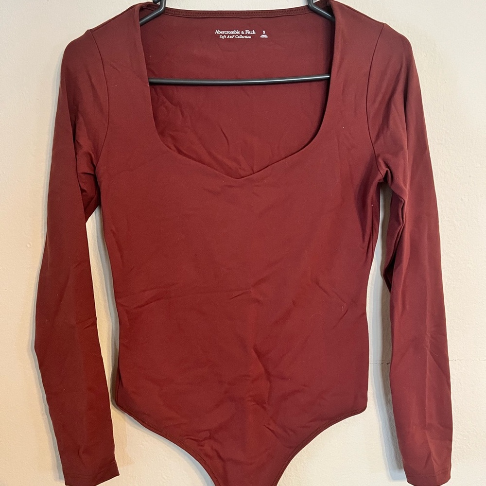 Abercrombie & Fitch Sweetheart Body Suit